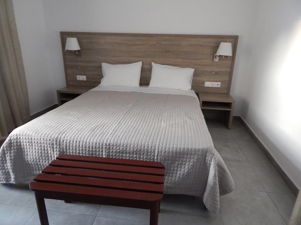 Epiphany Apartments Kerpe Oda fotoğraf