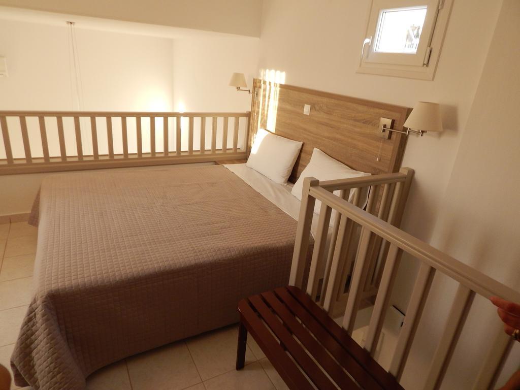 Epiphany Apartments Kerpe Oda fotoğraf